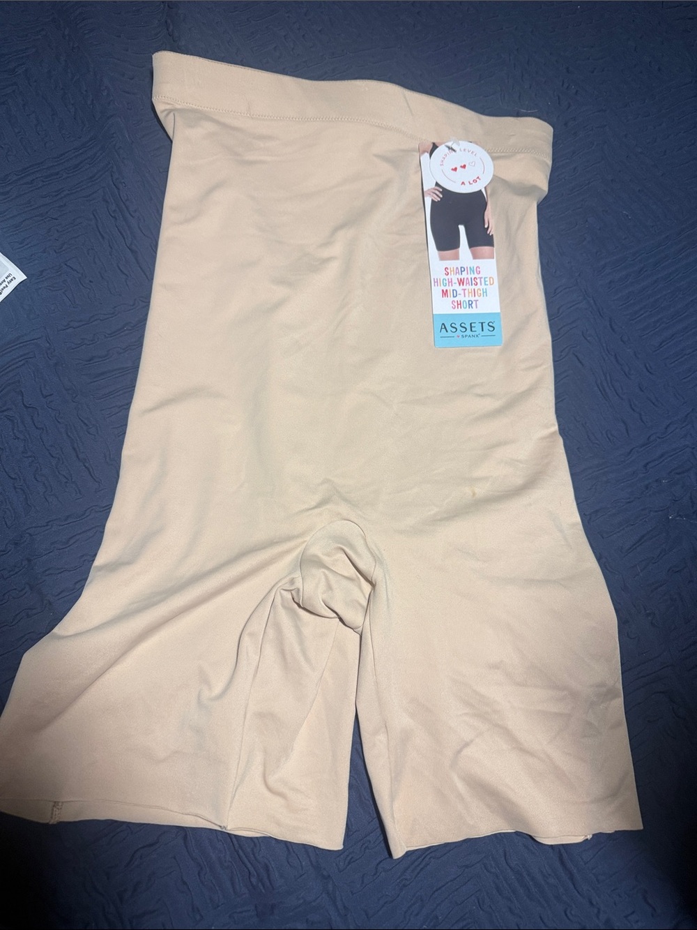 Assets Spanx 1X High Waist Mid Thigh shorts pure Beige

Bin 4 #80